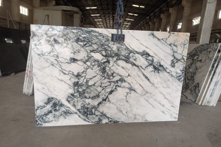 Premium Commando Marble slabs from Pakistan for flooring, wall cladding, and luxury commercial interiors in Oman and GCC.